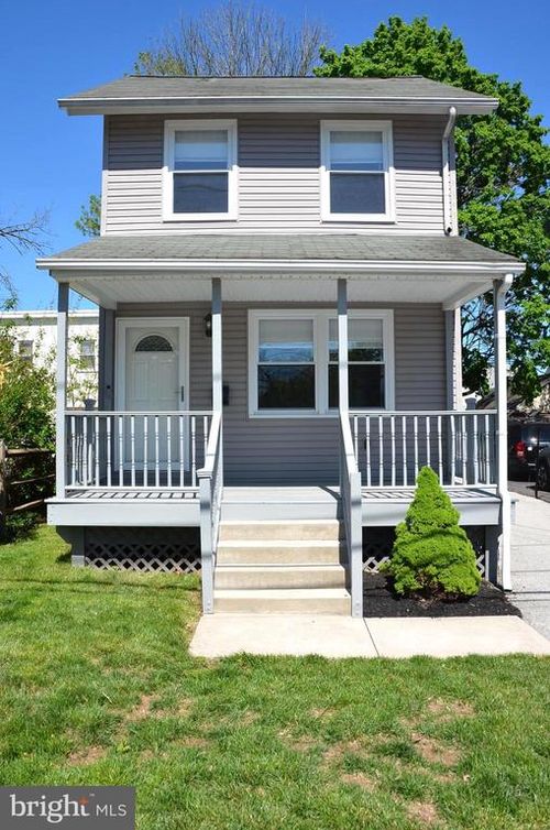 713 Miller St, BRYN MAWR, PA, 19010-2206 | Card Image