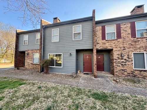 a103-280 S Hill Avenue, Fayetteville, AR, 72701 | Card Image