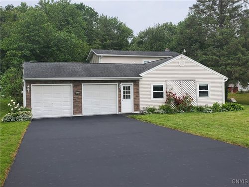 7129 Ferstler Rd, Kirkville, NY, 13082-9738 | Card Image