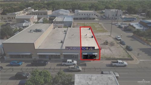 b-302 E 2nd St, Rio Grande City, TX, 78582-3806 | Card Image