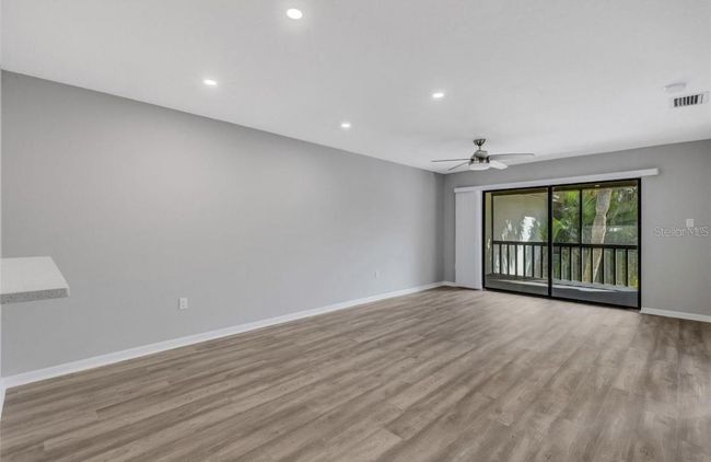 98 - 5138 Willow Links, Condo with 2 bedrooms, 2 bathrooms and null parking in SARASOTA FL | Image 7