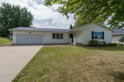 107 Meadow Ln, Janesville, MN, 56048-9365 | Card Image