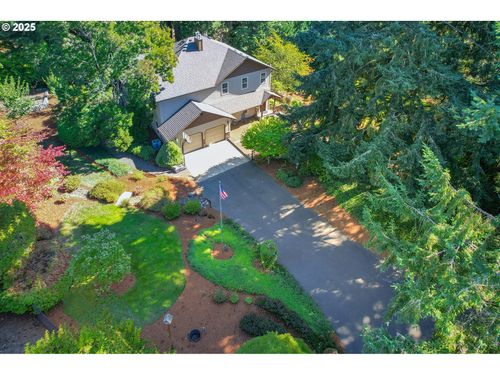 7490 Sw Schroeder Way, Wilsonville, OR, 97070-9574 | Card Image