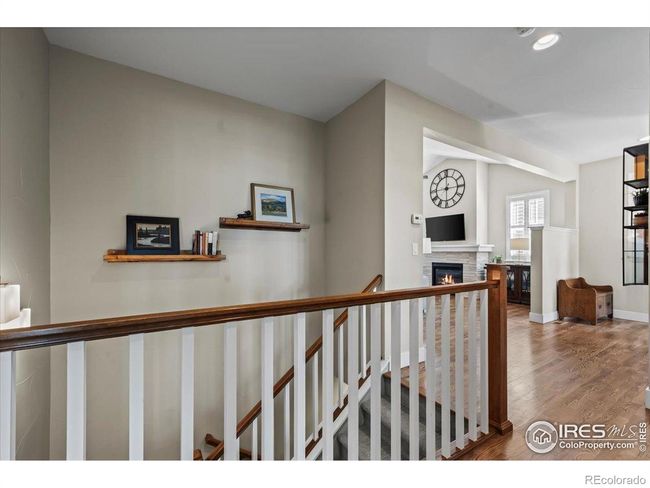 Stairwell down | Image 21