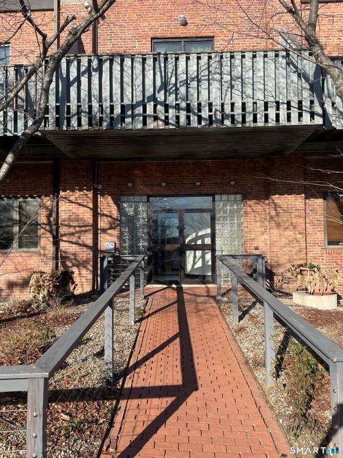 3-149 Water St, Norwalk, CT, 06854-3757 | Card Image