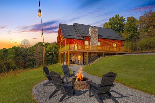 8301 Voris Rd, Logan, OH, 43138 | Card Image