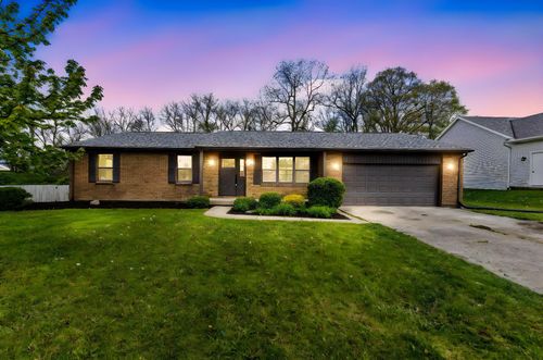 1217 Firethorn Dr, Bellefontaine, OH, 43311-2754 | Card Image