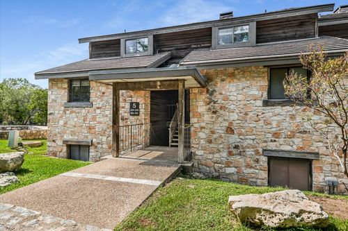 apt-229-8200 Neely Dr, Austin, TX, 78759-8554 | Card Image