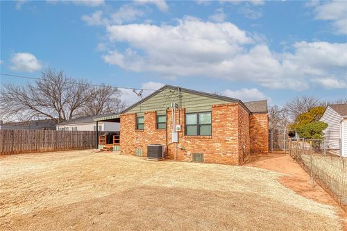 406 Mcarthur Blvd, Elk City, OK, 73644-2714 | Card Image