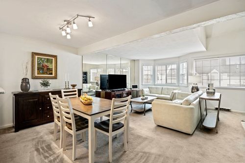 unit-b-175 Tall Oaks Dr, Weymouth, MA, 02190-3554 | Card Image