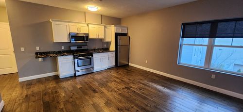 3c-41 Saratoga, Boston, MA, 02128 | Card Image