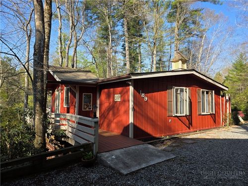 189 Pine Loop, Newland, NC, 28657-8418 | Card Image