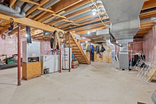 2492 County Rd 41, House other with 3 bedrooms, 2 bathrooms and 6 parking in Roblin ON | Image 27