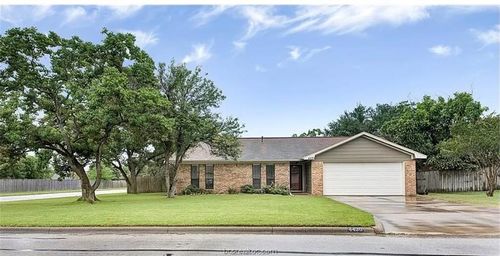 4430 Kirkwood Drive, Bryan, TX, 77802 | Card Image