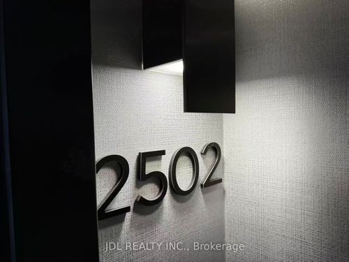 8 Water Walk Dr, Unionville, ON, L3R6L4 | Card Image