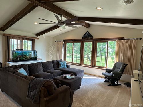 104 Lac Sainte Claire Dr, Saint Clair Shores, MI, 48082-1388 | Card Image