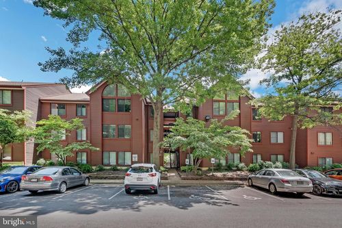 304-2811 Lee Oaks Ct, FALLS CHURCH, VA, 22046-7335 | Card Image