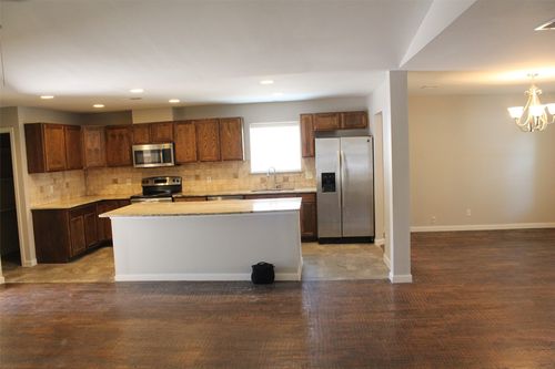 809 W Northgate Dr, Irving, TX, 75062-7540 | Card Image