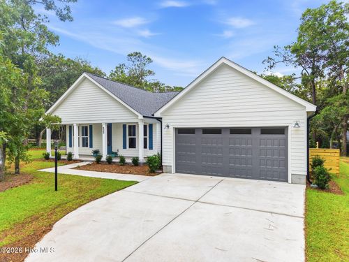 825 Sand Fiddler Ct Se, Bolivia, NC, 28422-5400 | Card Image