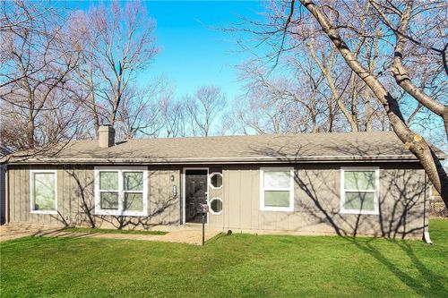 310 Prairie Ln, Belton, MO, 64012-2944 | Card Image