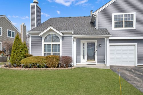 1390-1390 N Knollwood Dr, Palatine, IL, 60067-2083 | Card Image