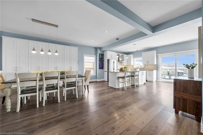 11 Sundial Cres, House other with 5 bedrooms, 3 bathrooms and 6 parking in Dundas ON | Image 6