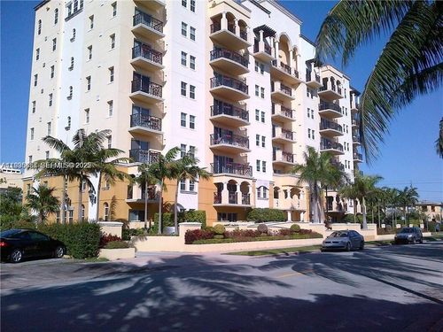 apt-301-101 Sidonia Ave, Coral Gables, FL, 33134-3306 | Card Image