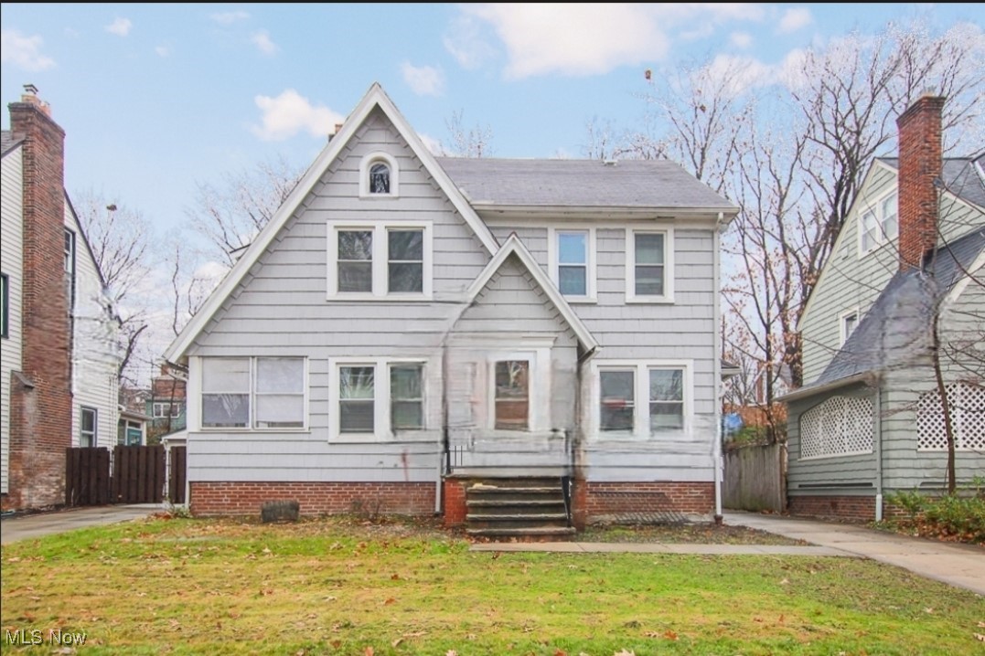 Meadowbrook Blvd, Cleveland Heights, OH 44118