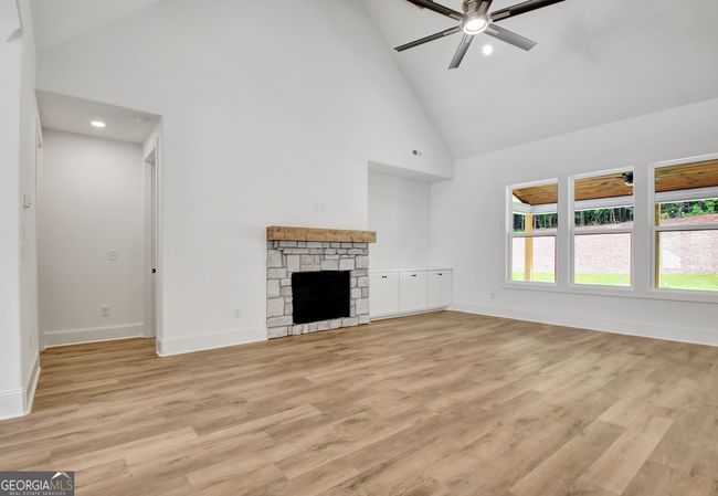 112 Ryeland Dr, House other with 4 bedrooms, 4 bathrooms and 3 parking in Senoia GA | Image 21
