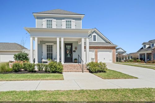 1109 Ambassador Cir, Zachary, LA, 70791-7868 | Card Image