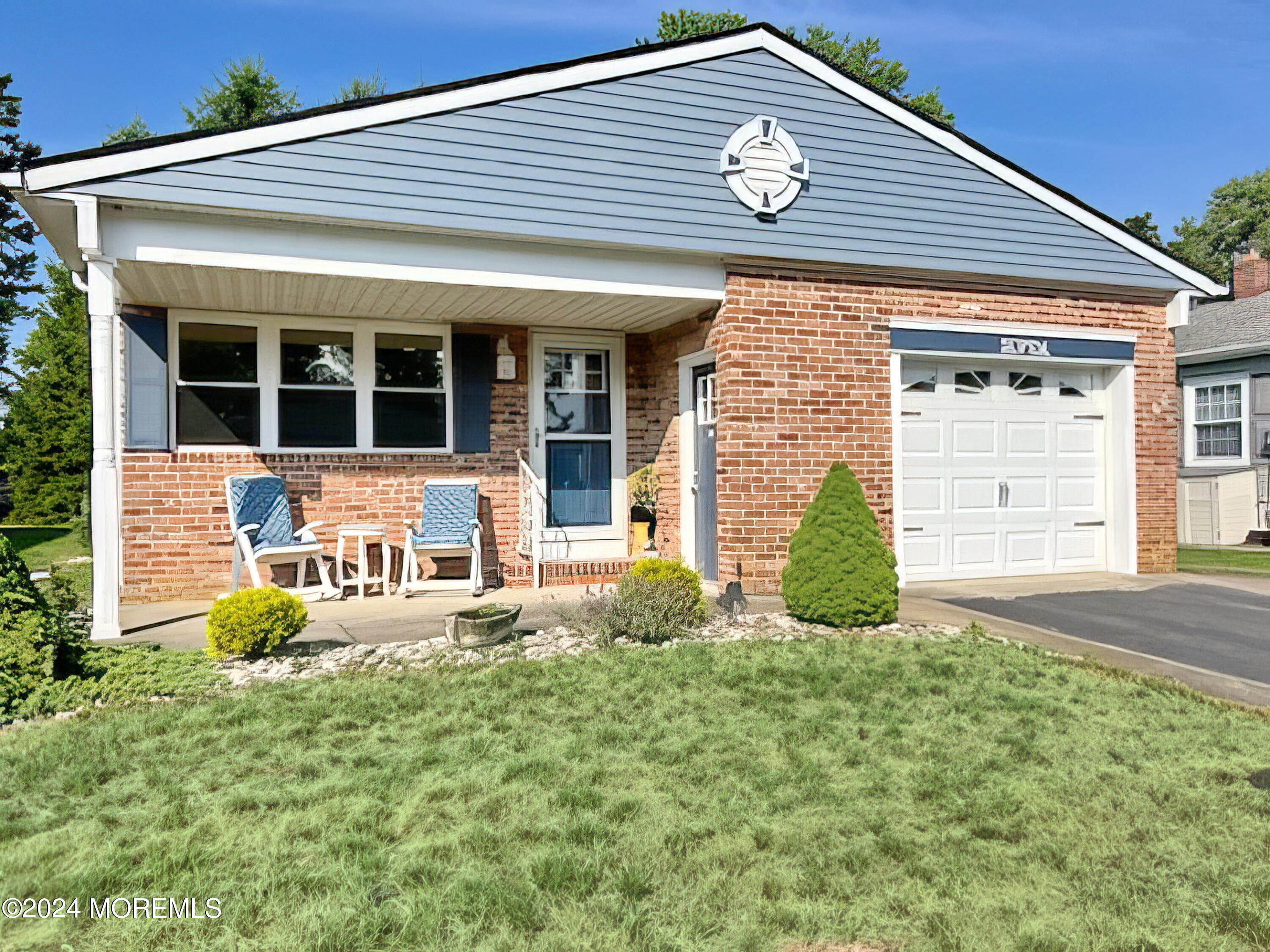 Maison Way, Toms River, NJ 08757