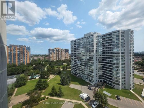 1409-300 Alton Towers Circle, Toronto (Milliken), ON, M1V4X9 | Card Image