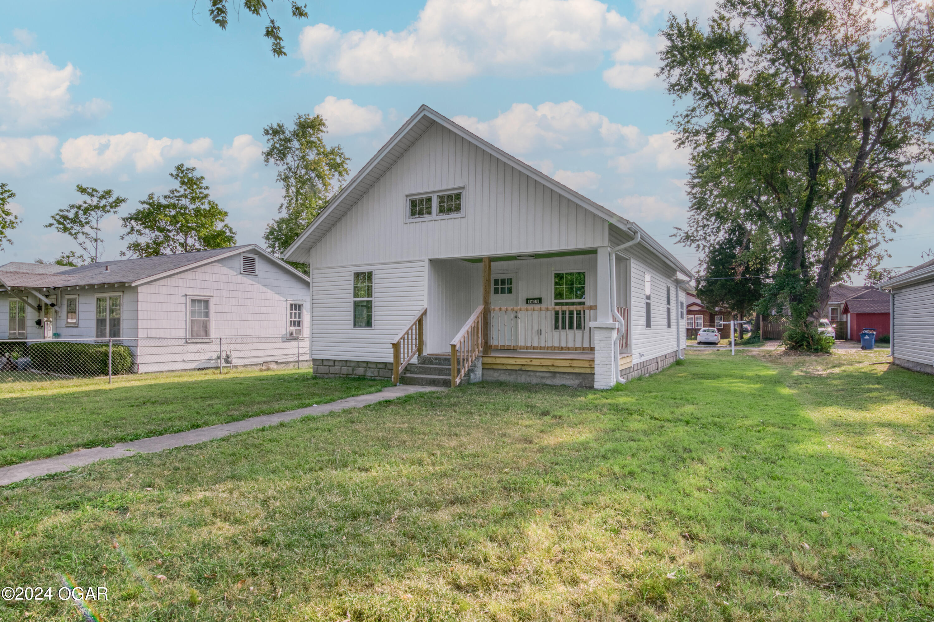 Murphy Ave, Joplin, MO 64804
