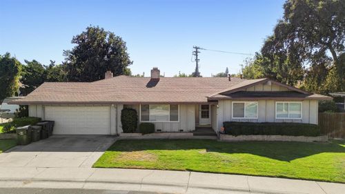 6500 Lake Park Drive, Sacramento, CA, 95831 | Card Image