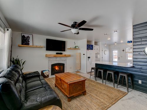 305 Lathrop Street W, Clyde Park, MT, 59018 | Card Image