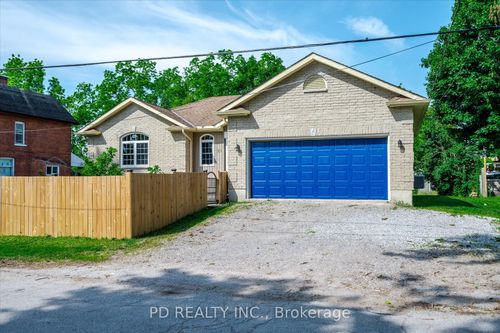 19 George St N, Omemee, ON, K0L2W0 | Card Image