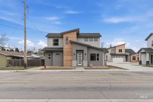 6817 W Ustick Rd, Boise, ID, 83704-6180 | Card Image