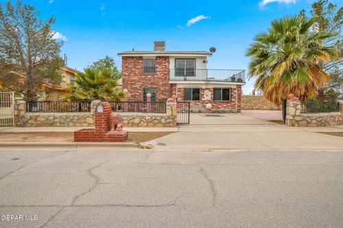 9400 Chantilly Dr, El Paso, TX, 79907-3445 | Card Image