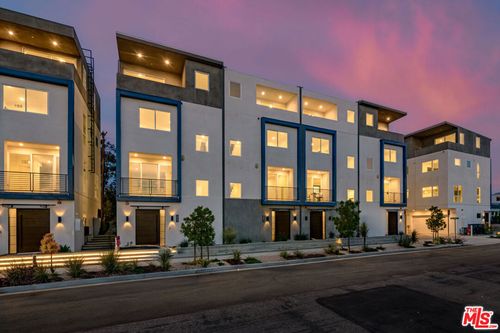 5855 David Ave, Los Angeles, CA, 90034-2207 | Card Image
