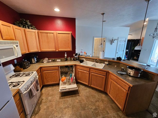APT-2 - 1208 Meadow Fork Rd, Condo with 3 bedrooms, 2 bathrooms and 3 parking in Provo UT | Image 5