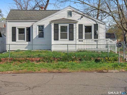 306 Saunders Ave, Bridgeport, CT, 06606-3930 | Card Image