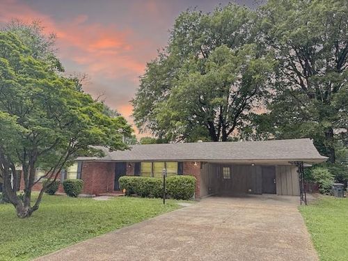 3827 Graceland Dr, Memphis, TN, 38116-5250 | Card Image