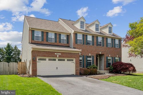 18014 Wildman Ct, BOYDS, MD, 20841-6018 | Card Image