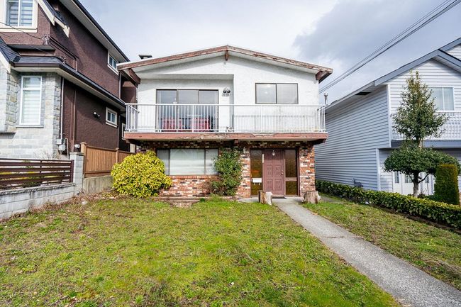 7646 Davies Street, House other with 4 bedrooms, 2 bathrooms and 3 parking in Burnaby BC | Image 1