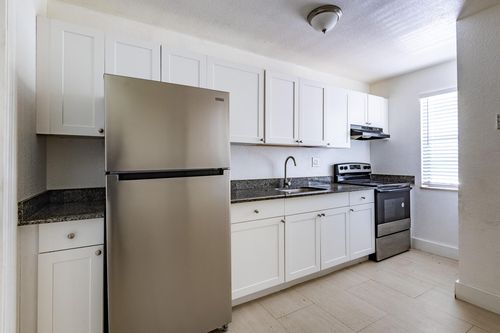 apt-23-4081 N Dixie Hwy, Oakland Park, FL, 33334-3080 | Card Image