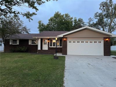 1620 Frostwood Lane, House other with 3 bedrooms, 1 bathrooms and null parking in Mattoon IL | Image 3