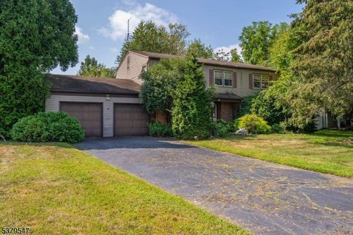 18 Cornell Pl, Manalapan, NJ, 07726-3604 | Card Image