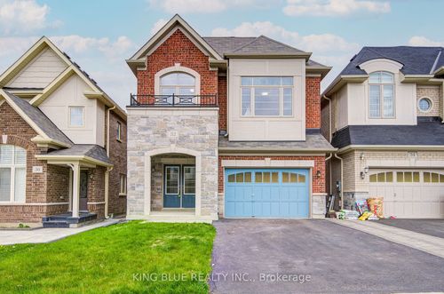 32 Foxberry Rd, East Gwillimbury, ON, L9N0P6 | Card Image