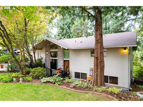 3362 Se Willow St, Hillsboro, OR, 97123 | Card Image