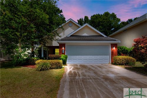157 Peregrine Cir, Richmond Hill, GA, 31324-9364 | Card Image